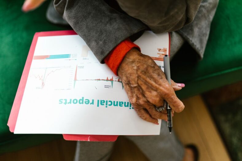 Digitale tools en software voor efficiënt financieel beheer binnen een VvE.